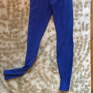 Lululemon low rise full length legging size 6